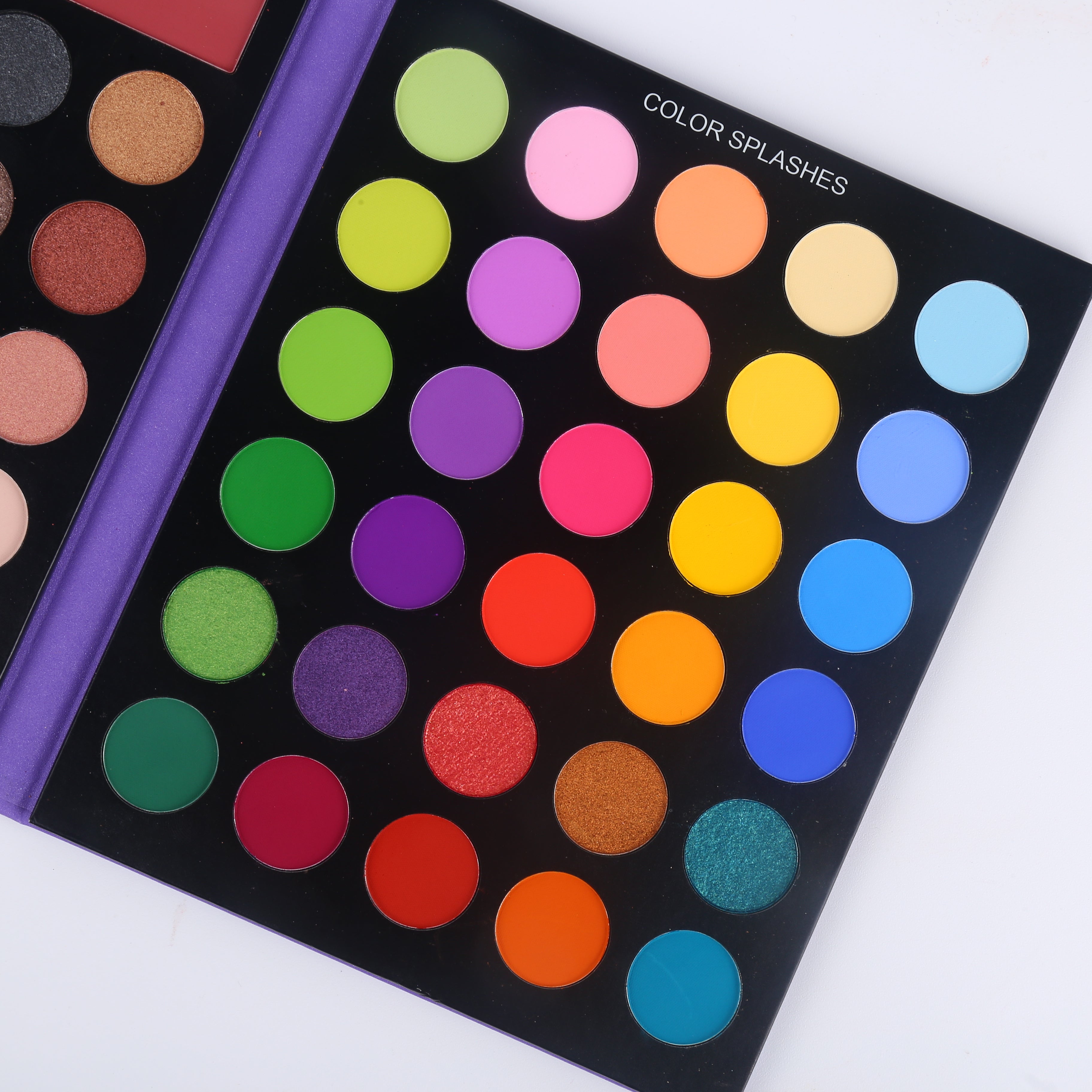 Pretty All Set Eyeshadow Palette 02